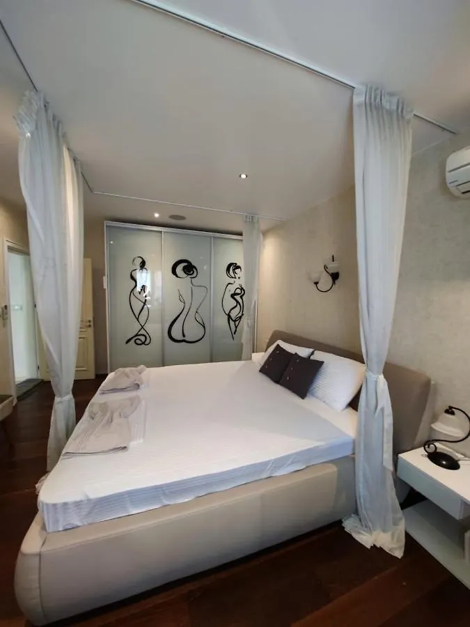 Ap-Art Sofia Apartment