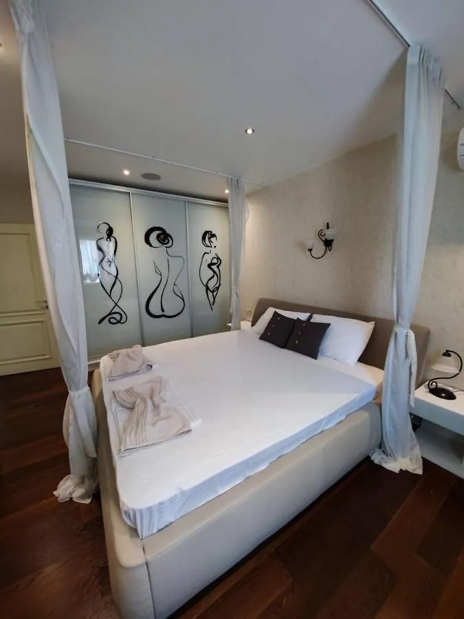 Ap-Art Sofia Apartment